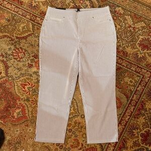 Mario Serrani Blue and White Capri Pants